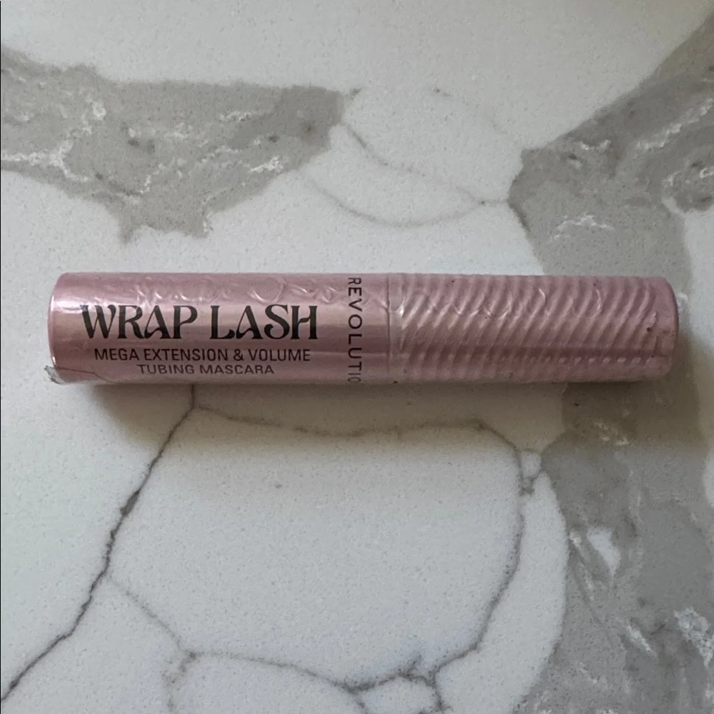 🌸5/$25🌸 Revolution wrap lash mega extension & volume tubing mascara